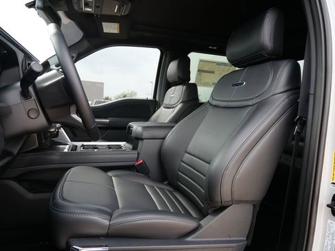 New 2026 Ford F250 Platinum AWD/4WD image 19