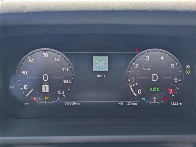 New 2026 Land Rover Defender 110 X-Dynamic SE AWD/4WD image 11