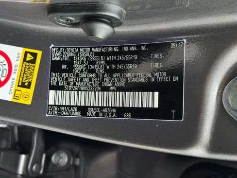 Used 2017 Toyota Highlander Limited FWD image 45