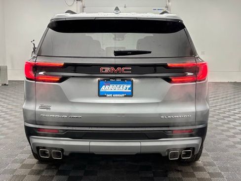 New 2026 GMC Acadia Elevation w/ Elevation Premium Package AWD/4WD image 11