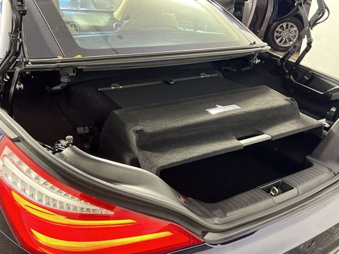 Used 2016 Mercedes-Benz SL 400 image 25