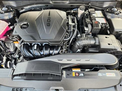 Used 2024 Hyundai Sonata SEL FWD image 31