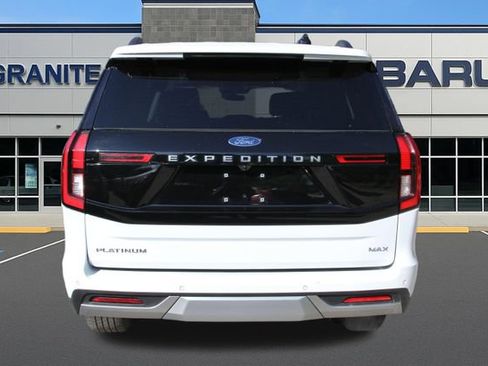 Used 2025 Ford Expedition Max Platinum AWD/4WD image 9