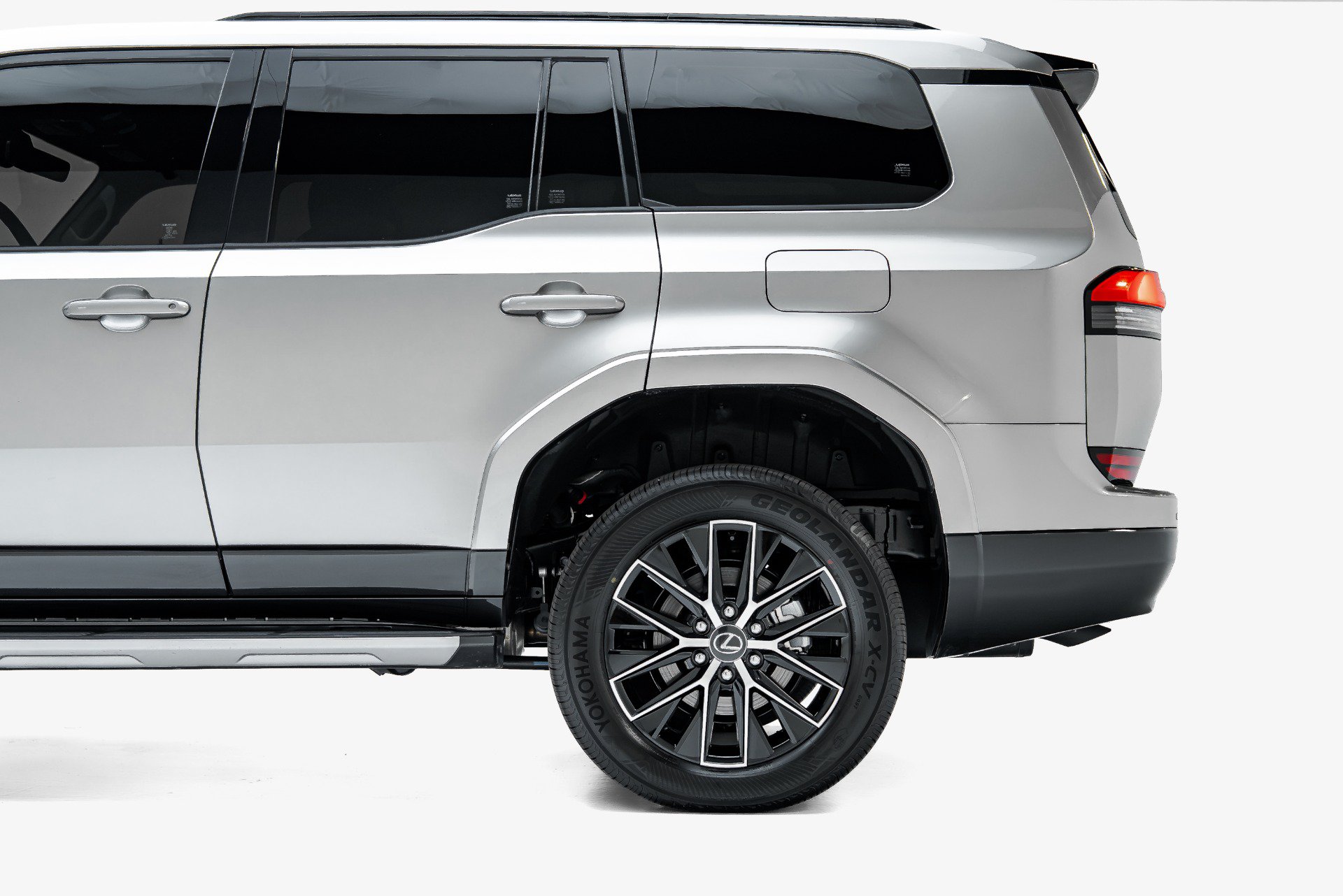 Used 2026 Lexus GX 550 w/ Accessory Package (2T) AWD/4WD image 16
