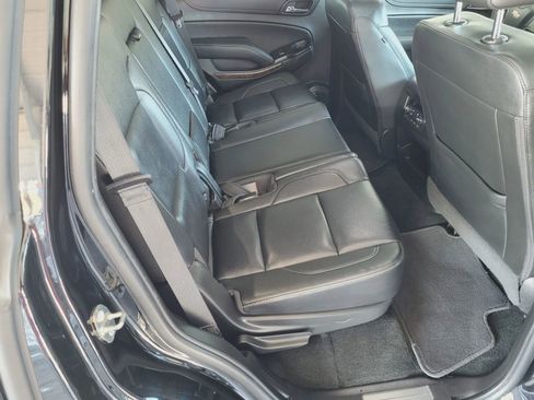 Used 2018 Chevrolet Tahoe LT image 14