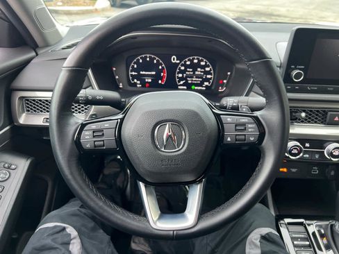 Used 2024 Acura Integra image 16