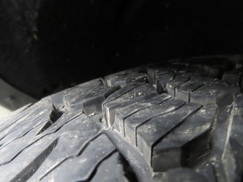 Used 2016 GMC Sierra 1500 SLT w/ SLT Premium Package image 6