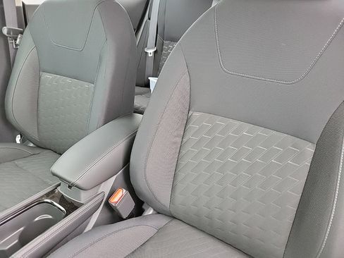 New 2024 Nissan Kicks SV w/ Interior Electronics Package image 13