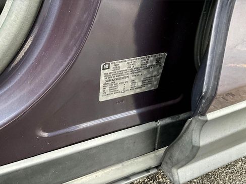 Used 2018 Chevrolet Equinox LT image 22