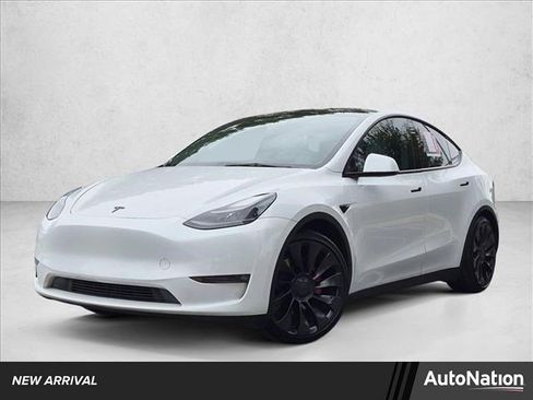 Used 2023 Tesla Model Y Performance AWD/4WD image 1