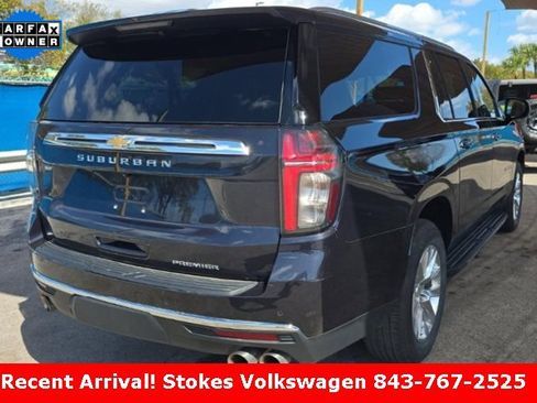 Used 2023 Chevrolet Suburban Premier image 2