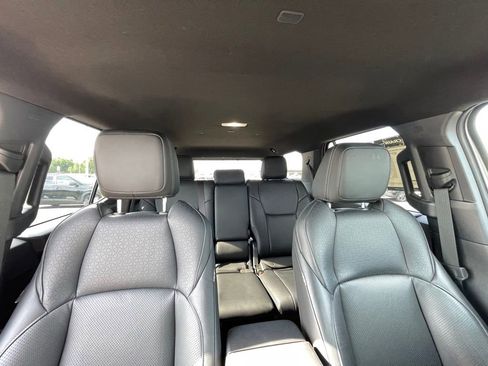 Used 2025 Toyota 4Runner TRD Off-Road AWD/4WD image 28