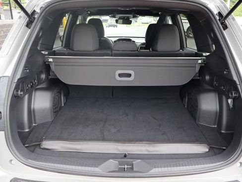 Certified 2025 Subaru Forester Premium AWD/4WD image 22
