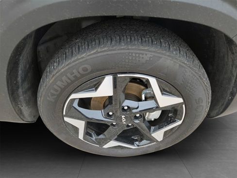 Used 2025 Kia Seltos S image 35