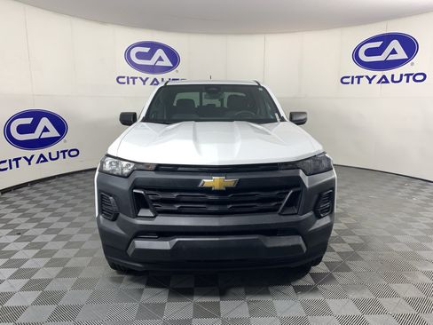 Used 2023 Chevrolet Colorado W/T RWD image 7