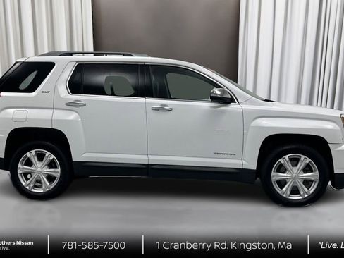 Used 2016 GMC Terrain SLT w/ Open Road Package image 4