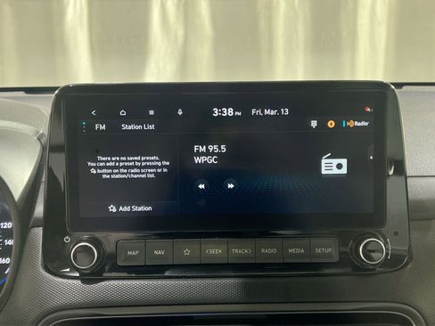 Used 2023 Hyundai Kona SEL w/ Convenience Package image 18