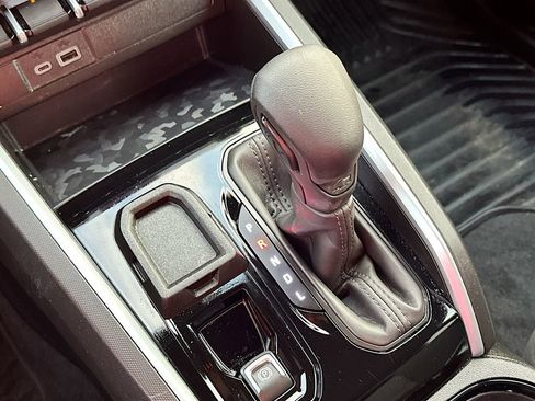 Used 2026 Chevrolet Colorado W/T w/ WT Convenience Package II image 22