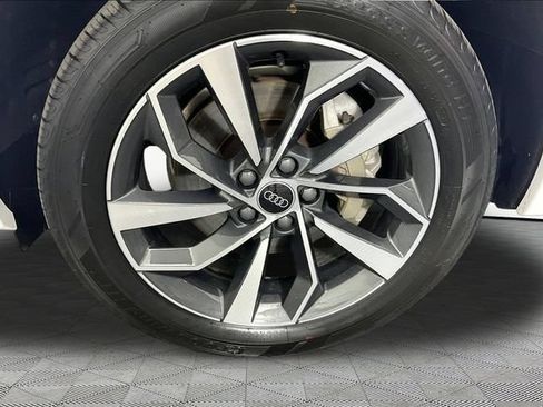 Used 2024 Audi Q5 2.0T Premium Plus AWD/4WD image 30