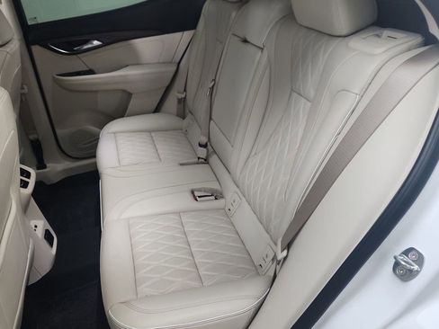Used 2023 Buick Envision Avenir AWD/4WD image 27