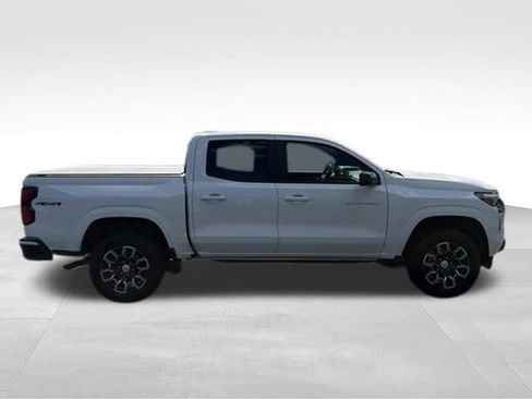Certified 2024 Chevrolet Colorado LT w/ LT Convenience Package III AWD/4WD image 6