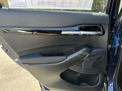 New 2026 Kia Seltos EX FWD image 44