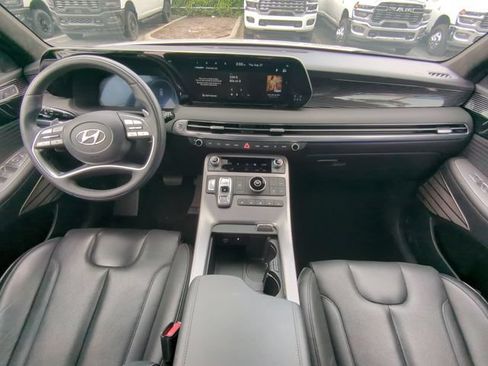 Used 2024 Hyundai Palisade Calligraphy FWD image 19