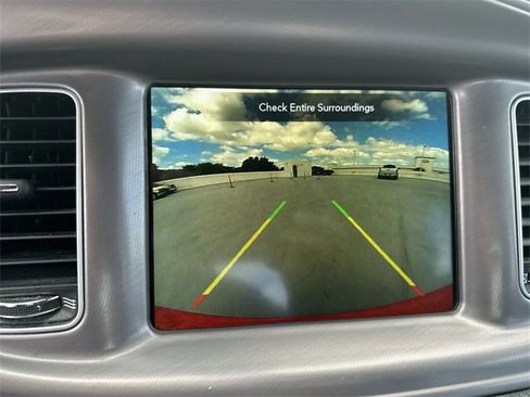 Used 2023 Dodge Charger SXT image 22