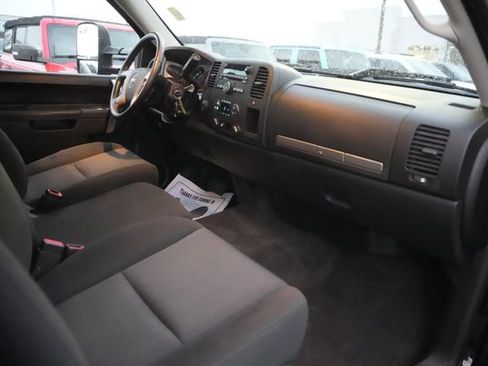 Used 2014 GMC Sierra 2500 SLE w/ SLE Preferred Package image 17