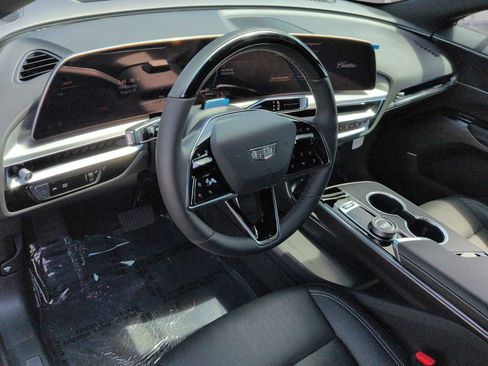 New 2026 Cadillac Lyriq Sport AWD/4WD image 12