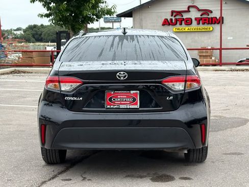 Certified 2024 Toyota Corolla LE FWD image 7