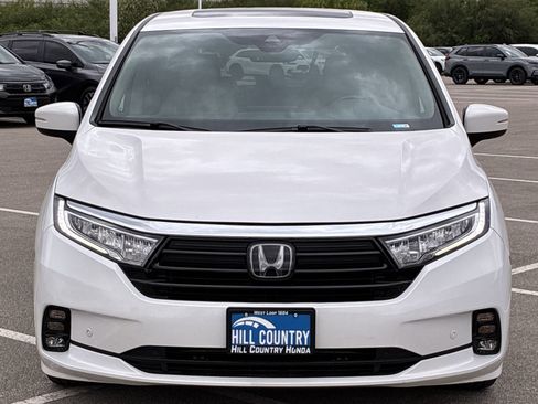 Certified 2024 Honda Odyssey Elite image 9