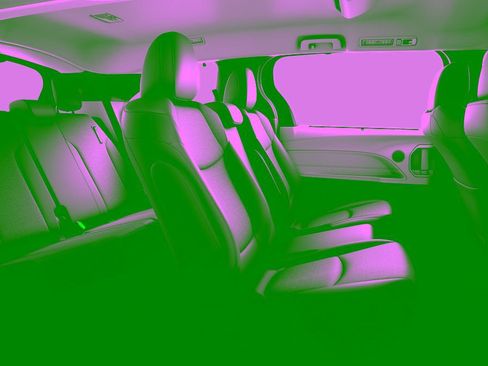 New 2026 Toyota Sienna LE FWD image 21
