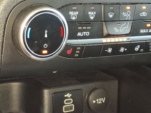 Used 2024 Ford Escape Active AWD/4WD image 11