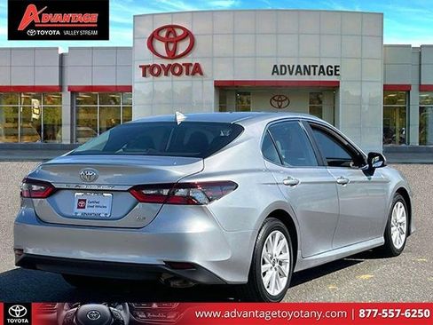 Certified 2022 Toyota Camry LE image 7
