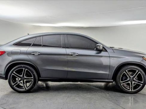 Used 2018 Mercedes-Benz GLE 43 AMG AMG GLE 43 image 8