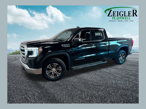 Used 2021 GMC Sierra 1500 SLE image 1