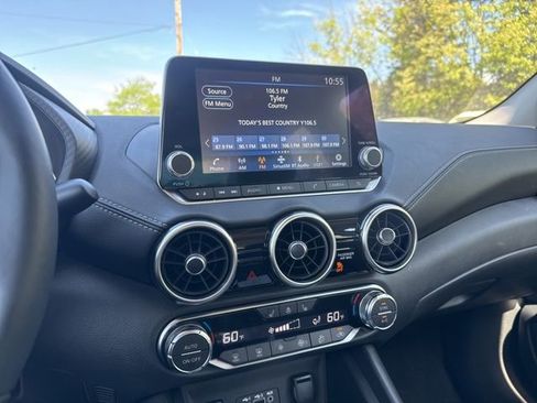 Used 2025 Nissan Sentra SV w/ All-Weather Package FWD image 4