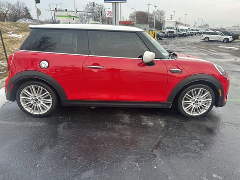 Used 2023 MINI Cooper S image 4