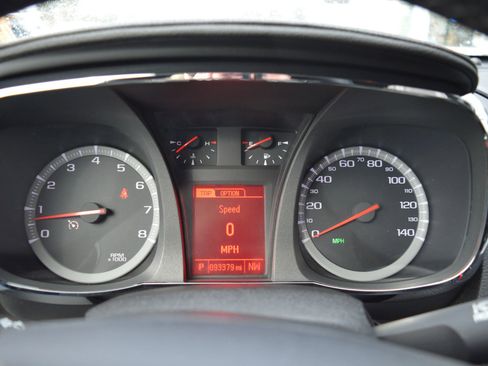 Used 2017 GMC Terrain SLE w/ Technology Package image 35