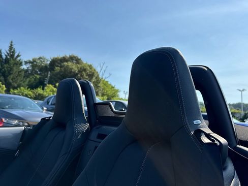 New 2026 MAZDA MX-5 Miata Grand Touring w/ Appearance Package RWD image 17