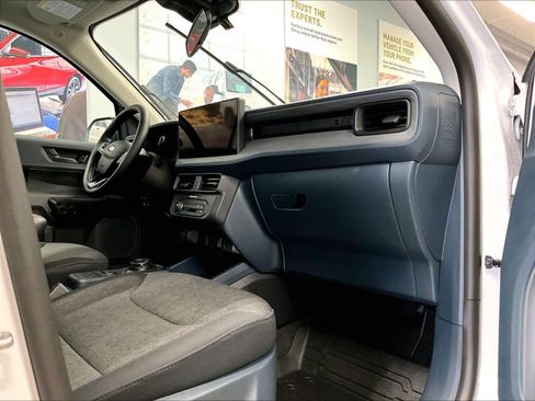 Used 2025 Ford Maverick XLT w/ XLT Luxury Package image 14