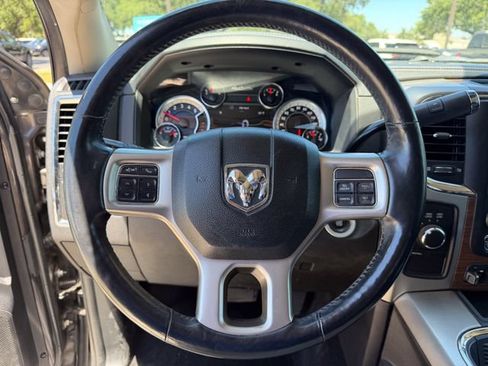 Used 2017 RAM 3500 Laramie AWD/4WD image 11