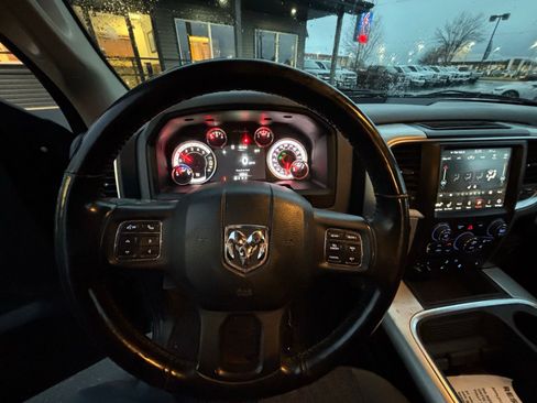 Used 2018 RAM 1500 Outdoorsman image 7