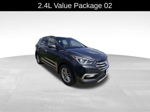 Used 2018 Hyundai Santa Fe Sport w/ 2.4L Tech Package 04 AWD/4WD image 5