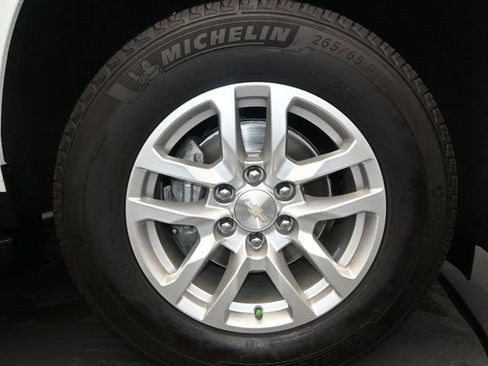 Used 2023 Chevrolet Tahoe LS AWD/4WD image 18