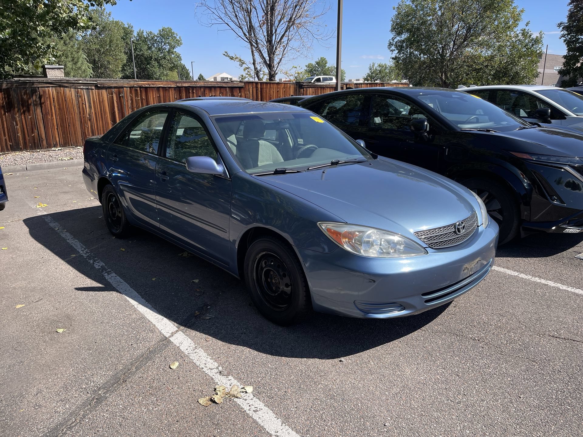Used 2003 Toyota Camry LE FWD image 2