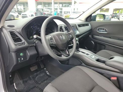 Used 2019 Honda HR-V EX image 13