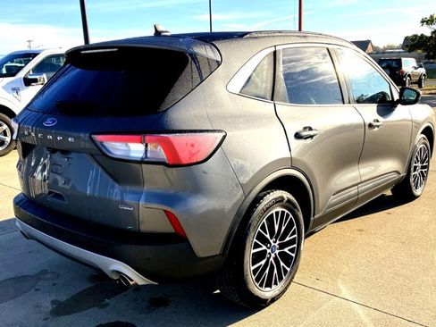 Certified 2022 Ford Escape SEL w/ Technology Package image 5