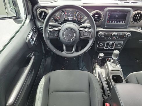 Used 2020 Jeep Wrangler Unlimited Sport S AWD/4WD image 14